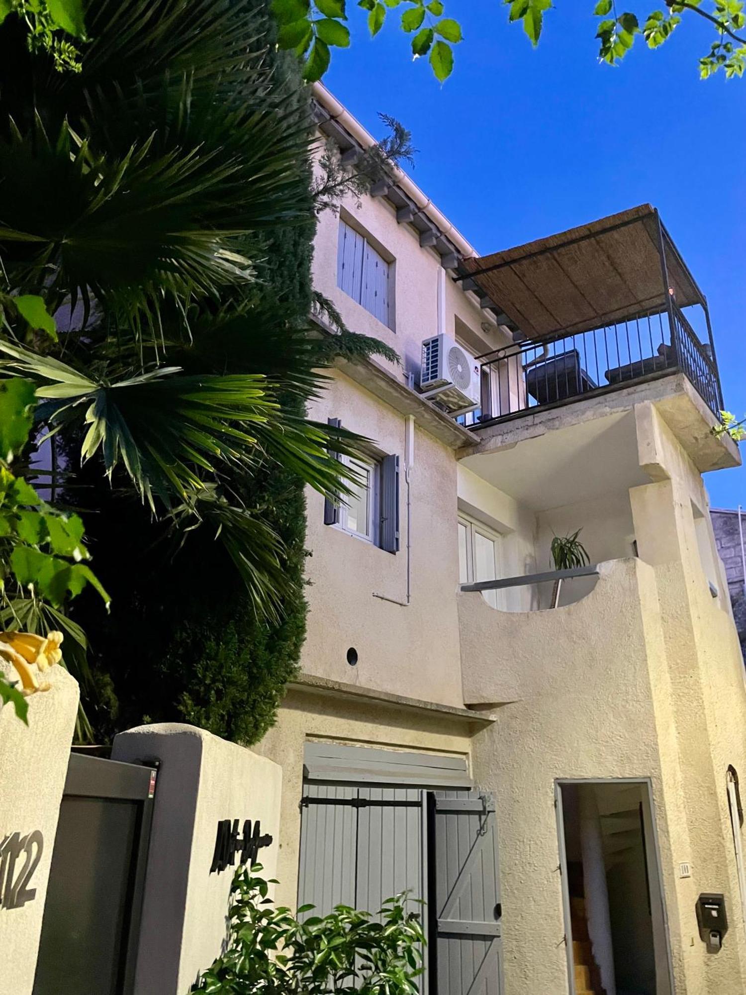 Maison De Village Avec Balcon Rooftop Maillane Экстерьер фото